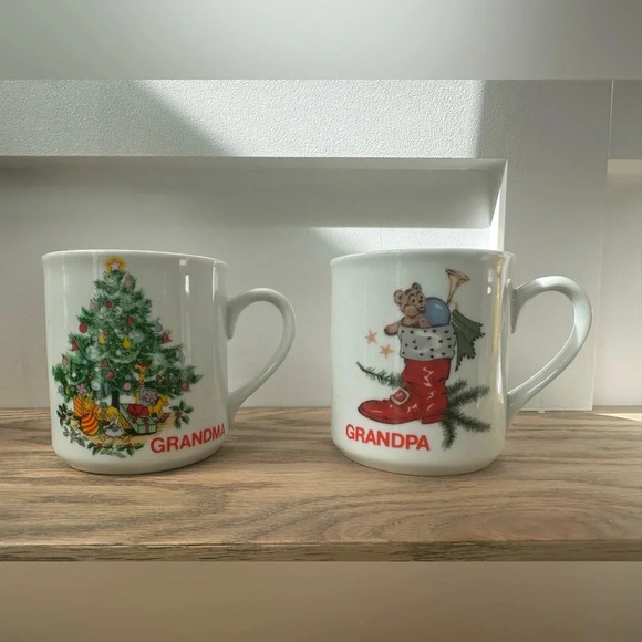 Schmidt Porcelana Brasil
"Grandpa" Grandma Mug Cup - Vintage
Porcelain Christmas - Picture 1 of 5